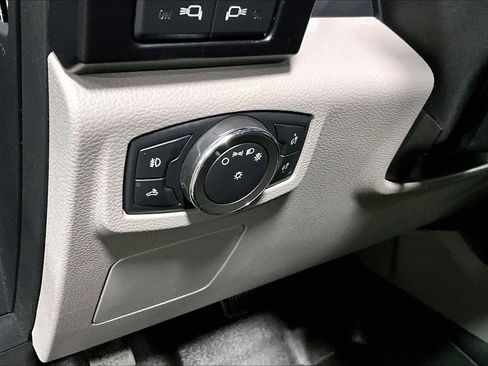 Used 2017 Ford F150 XL w/ Equipment Group 101A Mid image 31