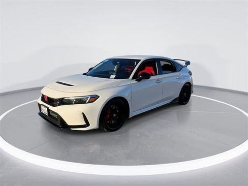 Certified 2025 Honda Civic Type R image 6