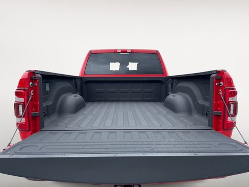 Used 2024 RAM 2500 Big Horn w/ Safety Group AWD/4WD image 5