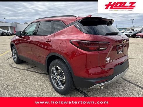 Certified 2024 Chevrolet Blazer LT w/ Convenience Package AWD/4WD image 4