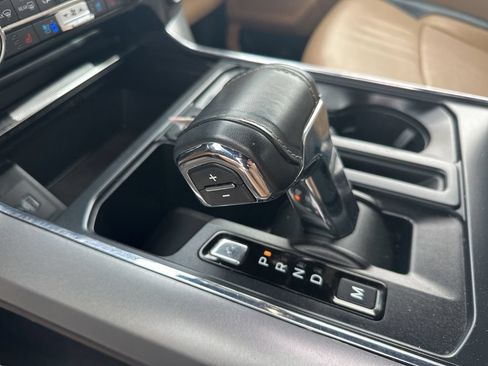 Used 2022 Ford F150 Lariat AWD/4WD image 36