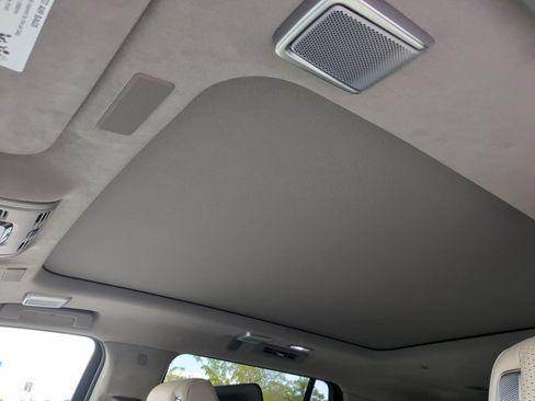 Certified 2025 Cadillac Escalade Sport Platinum AWD/4WD image 15