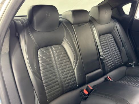 Used 2022 Maserati Quattroporte Modena Q4 image 44