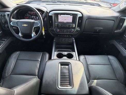 Used 2018 Chevrolet Silverado 1500 LTZ Z71 w/ LTZ Plus Package AWD/4WD image 12