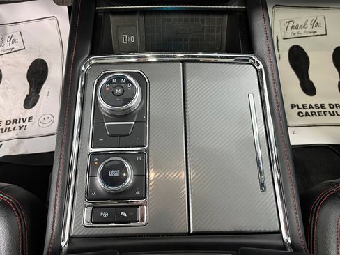 Used 2020 Ford Expedition Limited w/ Equipment Group 303A AWD/4WD image 5