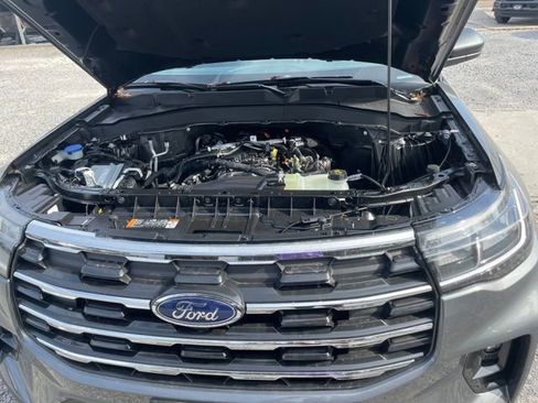 New 2026 Ford Explorer Active w/ Active Comfort Package image 21