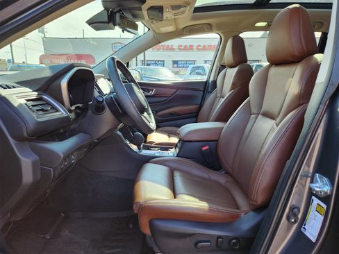 Used 2023 Subaru Ascent Touring w/ Popular Package #2A image 11
