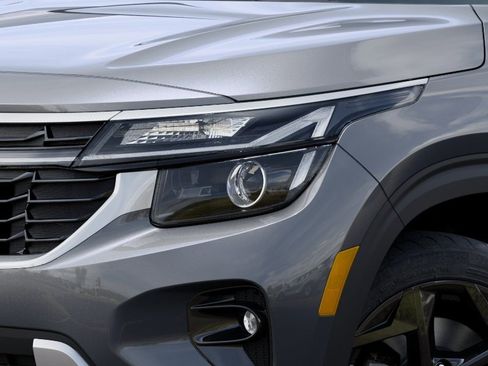 New 2026 Kia Seltos EX image 10