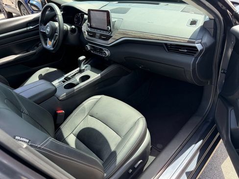 Used 2019 Nissan Altima 2.5 SL FWD image 18