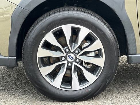 Used 2023 Subaru Outback Touring image 27