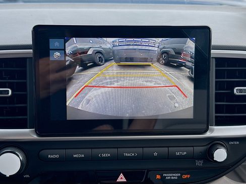 New 2026 Hyundai Venue SEL FWD image 11