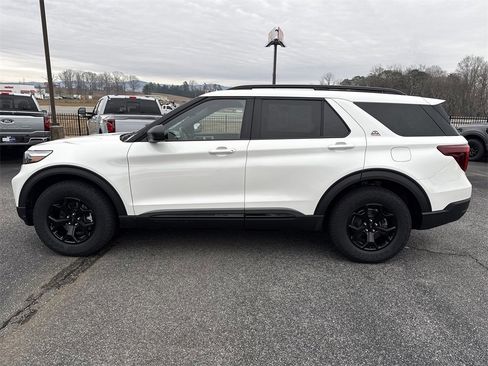 Used 2022 Ford Explorer Timberline image 4