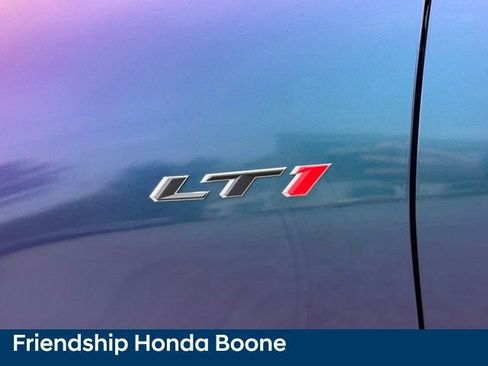 Used 2021 Chevrolet Camaro LT RWD image 10