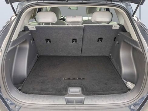 Used 2024 Hyundai Kona SEL w/ Convenience Package FWD image 12