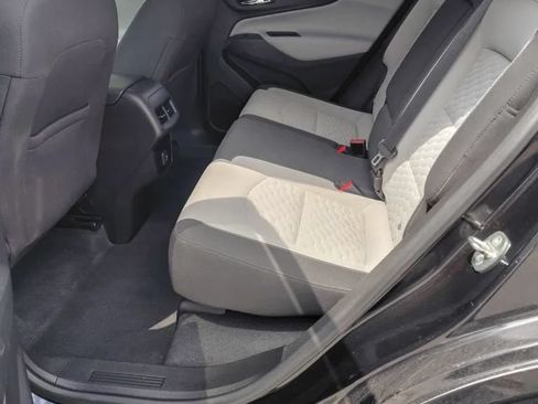 Used 2019 Chevrolet Equinox LS w/ LPO, Cargo Package FWD image 6