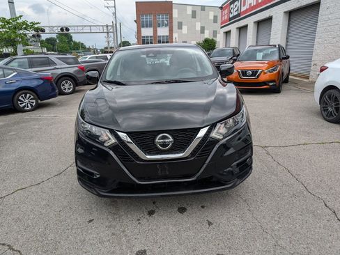Used 2021 Nissan Rogue Sport S image 3
