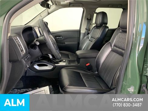 Used 2024 Nissan Frontier SL w/ Technology Package image 15