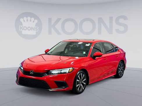 Used 2023 Honda Civic EX image 1