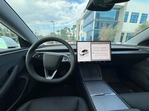 Used 2024 Tesla Model 3 Long Range image 59
