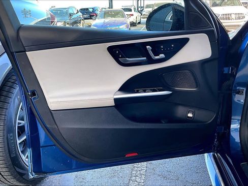 Certified 2023 Mercedes-Benz C 300 Sedan image 21