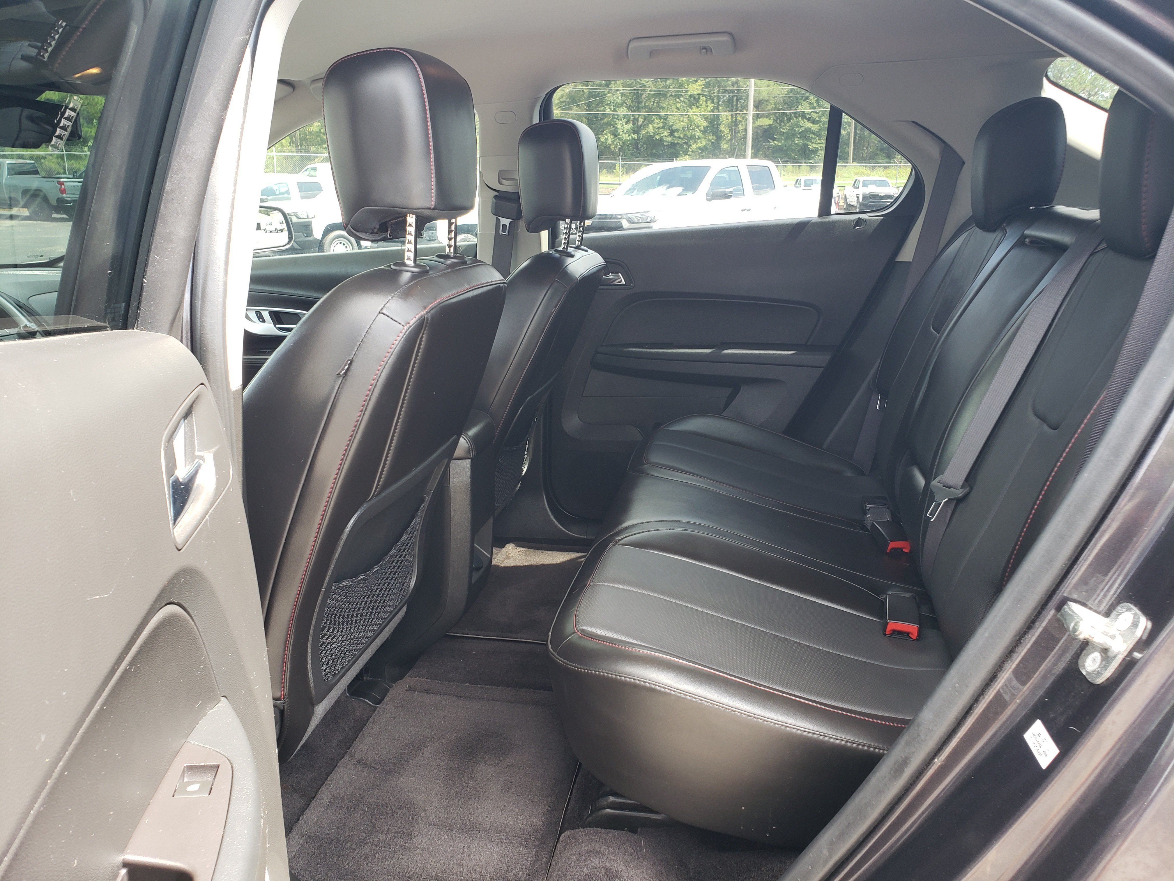 Used 2016 Chevrolet Equinox LTZ w/ Enhanced Convenience Package FWD image 30