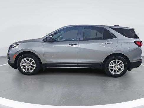 Used 2024 Chevrolet Equinox LS w/ LS Convenience Package FWD image 7