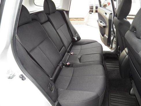 Used 2011 Subaru Forester 2.5X Premium w/ All-Weather Pkg image 15