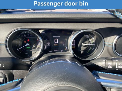 Used 2023 Jeep Wrangler Unlimited Rubicon 4xe w/ Safety Group image 15