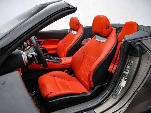Used 2022 Mercedes-Benz SL 55 AMG 4MATIC image 49