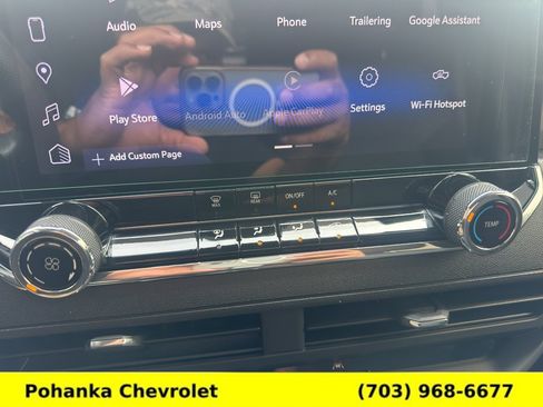 Used 2023 Chevrolet Colorado Trail Boss w/ Technology Package AWD/4WD image 15