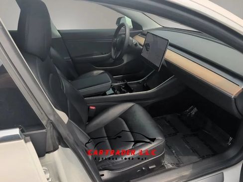 Used 2019 Tesla Model 3 Long Range AWD/4WD image 17