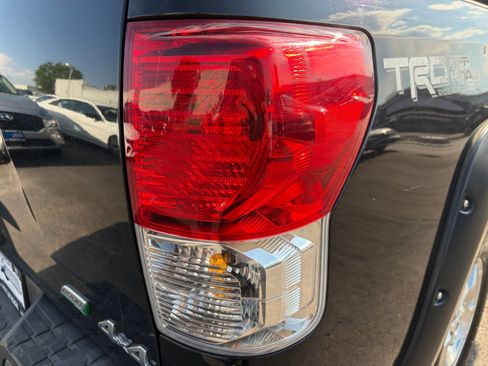 Used 2012 Toyota Tundra 4x4 CrewMax w/ TRD Off-Road Pkg image 28
