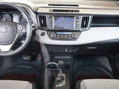 Used 2017 Toyota RAV4 XLE image 17