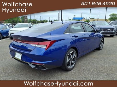 Used 2023 Hyundai Elantra Limited w/ Cargo Package FWD image 5
