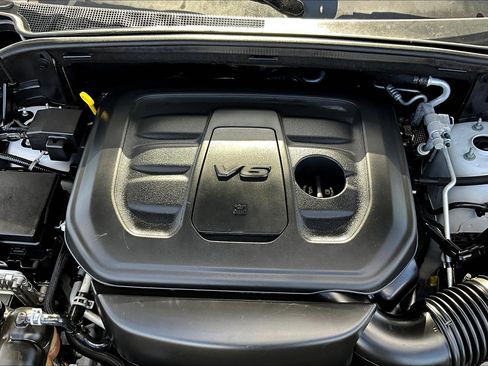 Used 2019 Dodge Durango GT image 32