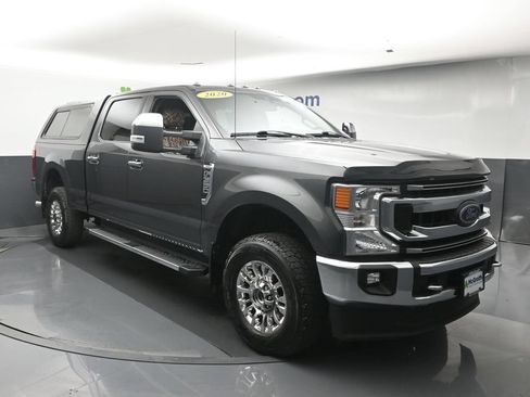 Used 2020 Ford F350 XLT w/ XLT Premium Package AWD/4WD image 5