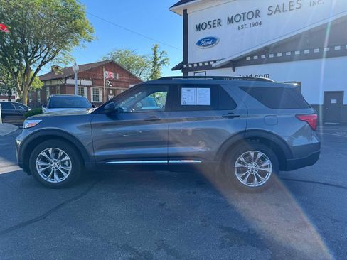 Used 2023 Ford Explorer XLT w/ Equipment Group 202A AWD/4WD image 10
