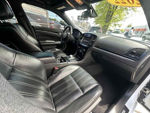 Used 2022 Chrysler 300 S RWD image 23