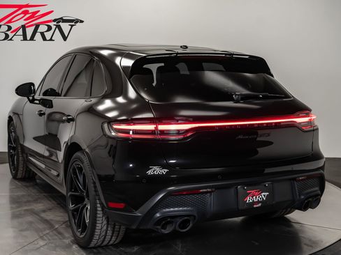 Used 2023 Porsche Macan GTS w/ GTS Sport Package image 12
