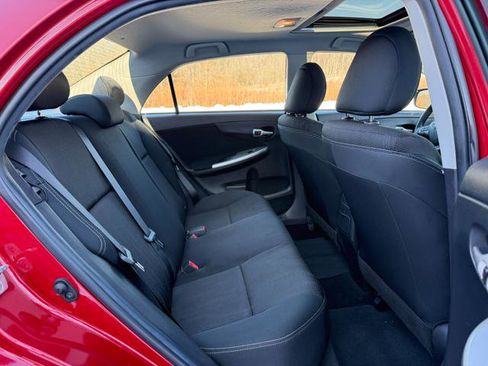 Used 2012 Toyota Corolla S image 20