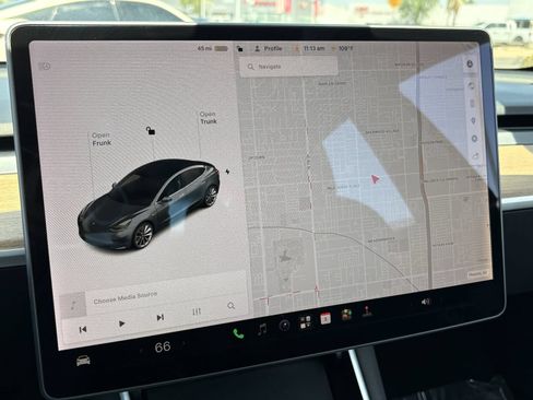 Used 2018 Tesla Model 3 Performance AWD/4WD image 25