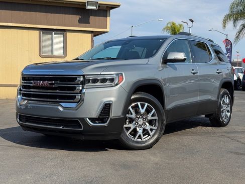 Used 2023 GMC Acadia SLT image 2