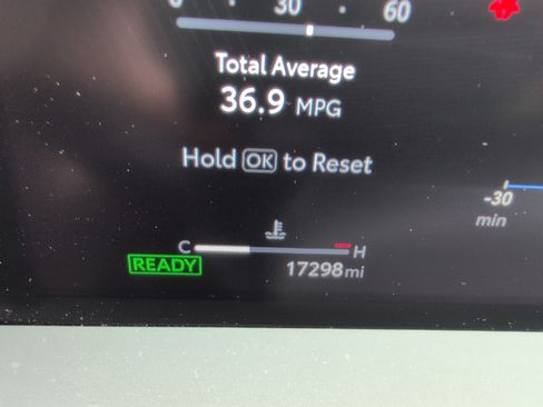 Used 2026 Toyota RAV4 XLE Premium AWD/4WD image 22