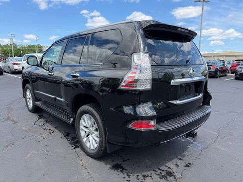 Used 2019 Lexus GX 460 Premium w/ Premium Package AWD/4WD image 9