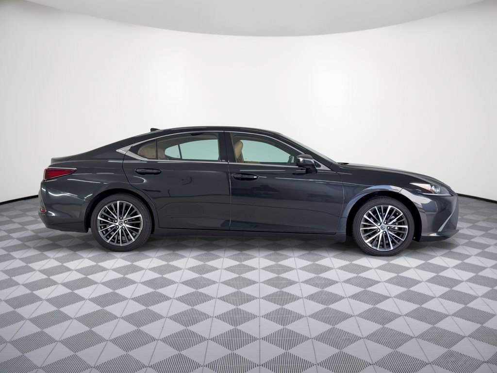 Used 2025 Lexus ES 350 w/ Premium Package FWD image 8