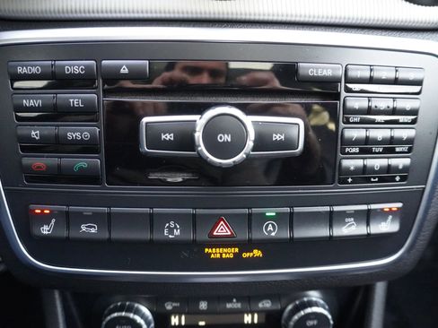 Used 2015 Mercedes-Benz GLA 250 4MATIC image 20