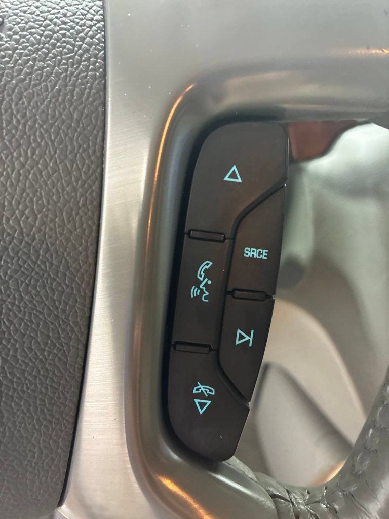Used 2014 GMC Yukon SLT w/ SLT Chrome Package AWD/4WD image 21