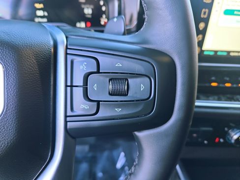 Used 2023 GMC Sierra 1500 Elevation w/ Preferred Package image 19