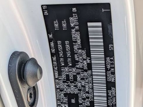 Used 2019 Toyota Highlander Limited AWD/4WD image 29
