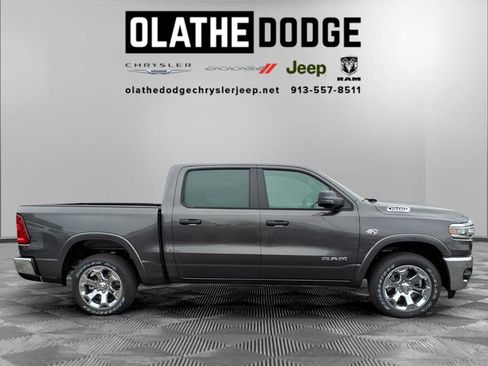 New 2026 RAM 1500 Big Horn AWD/4WD image 7